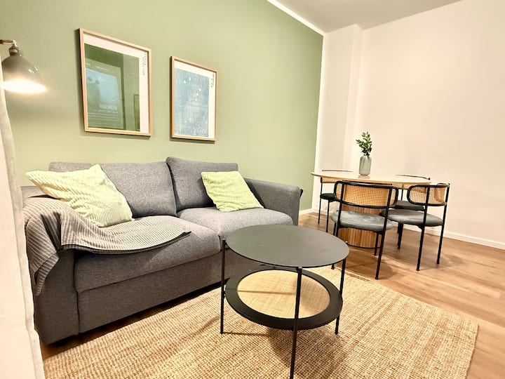 Stylish City Apartment Mit Beamer & Balkon Zentral - Schwerte