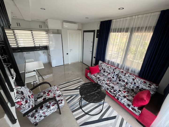 Taşucunda Denize 30m Müstakil 3+1 Tripleks Villa - Mersin