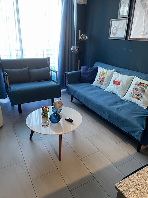 Top performing Airbnb: Cozy apartment for 3 near Metro Ecuador/Wifi/AC in Estación Central