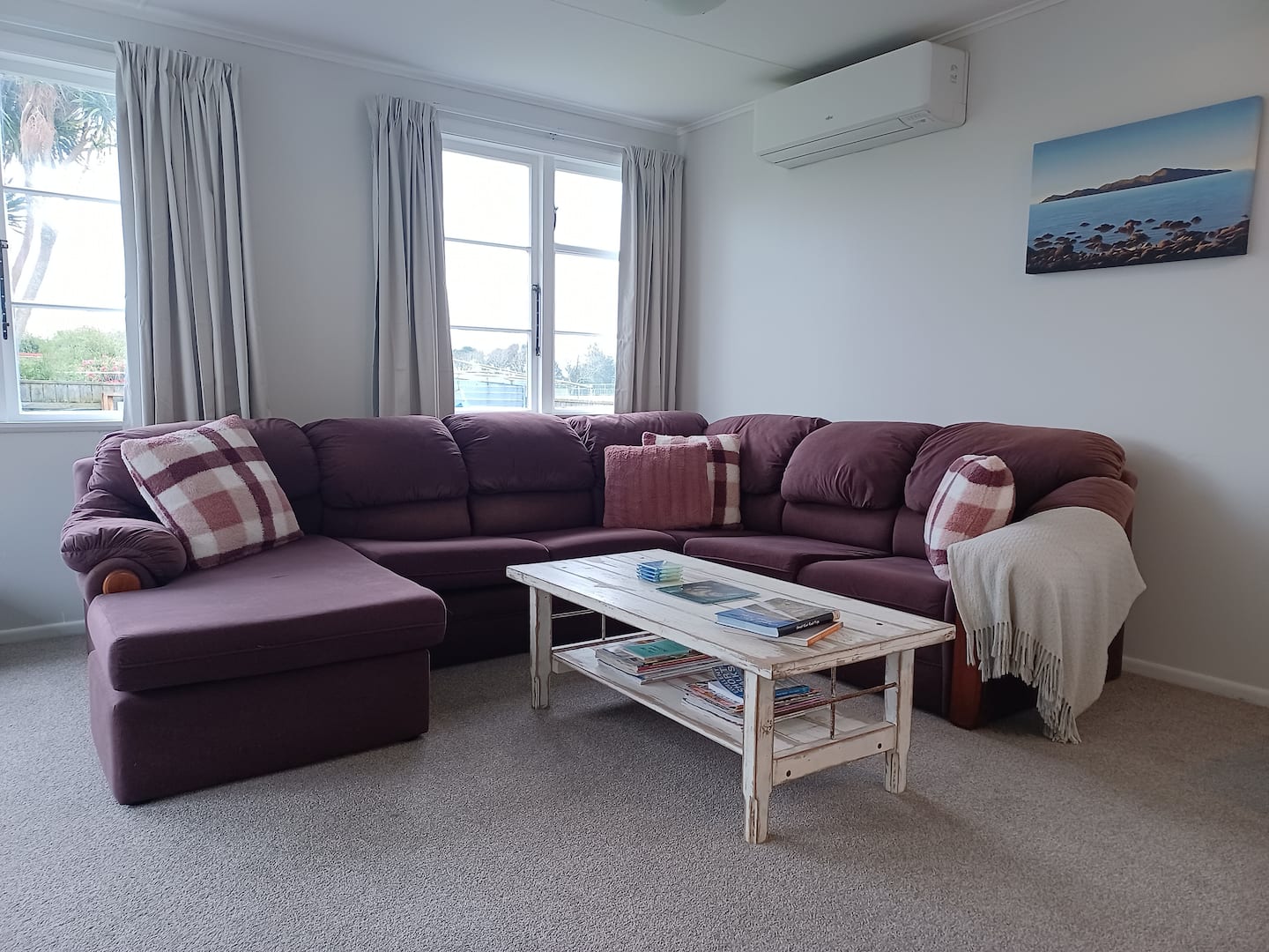 Kowhai On Douglas – Your Relaxing Escape 3