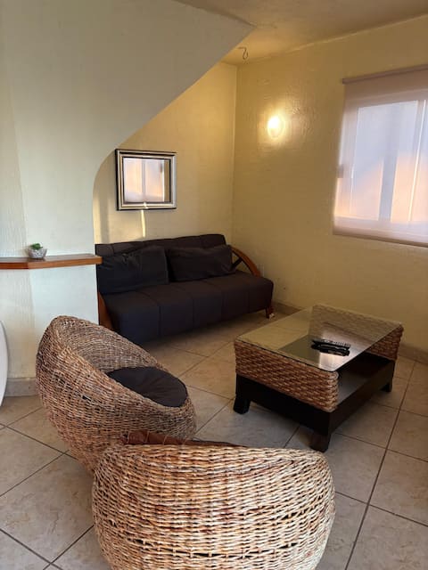 Top Airbnb: House in Santa Fe Golf Club condominium in Alpuyeca