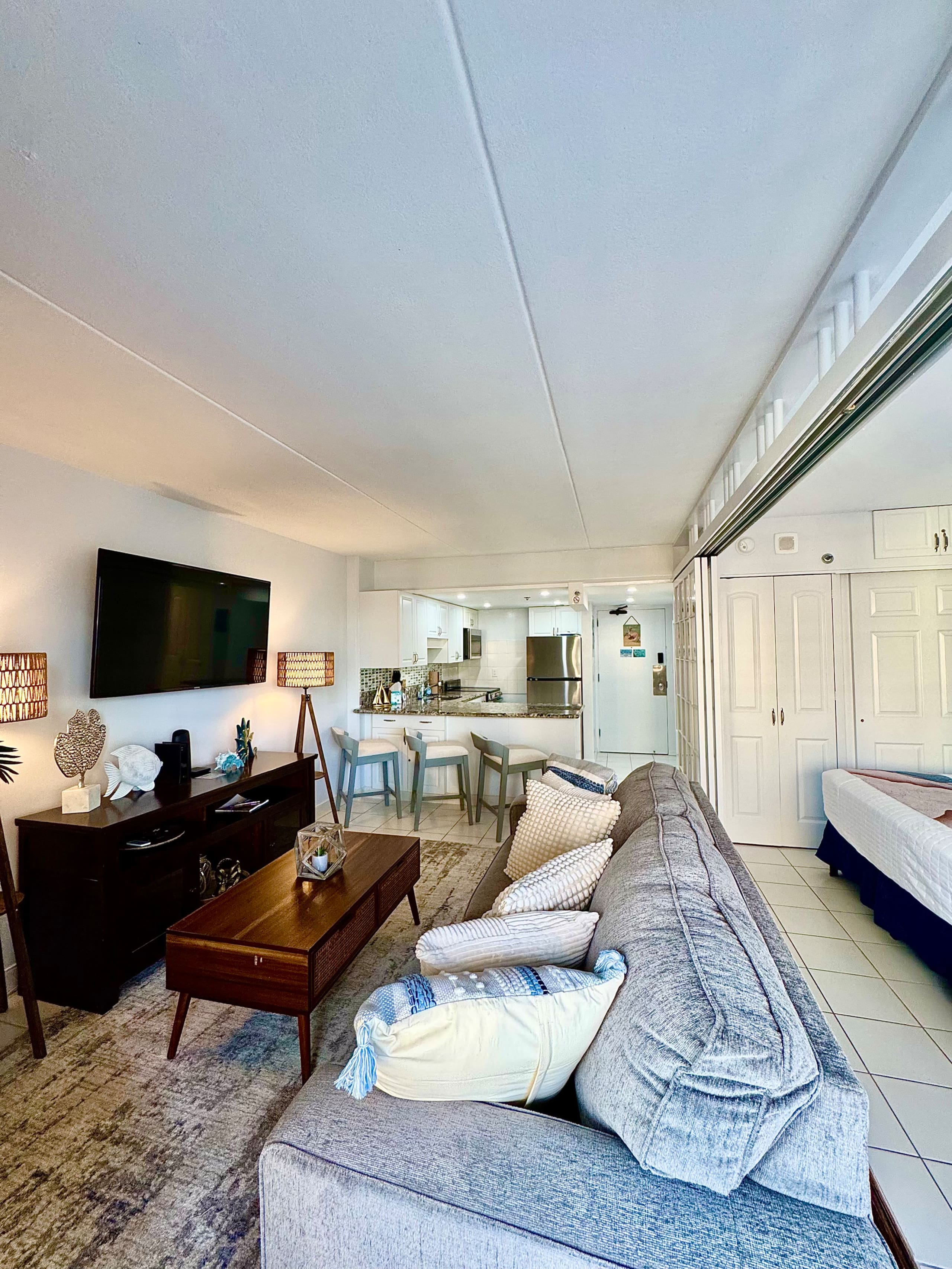 Condo in Honolulu · ★5.0 · 1 bedroom · 3 beds · 1 bath - Image 49