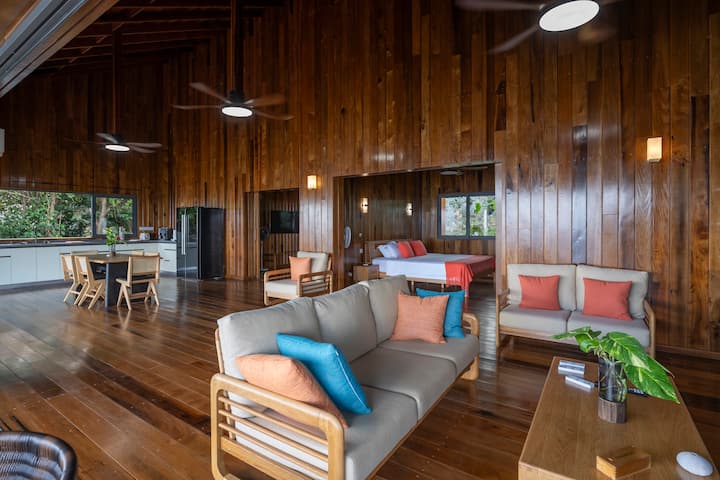 Turtle Beach Villa, Private Beach - Dominica