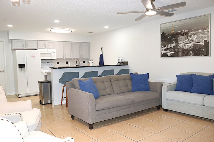Indigo City Escape - Lakeland, FL