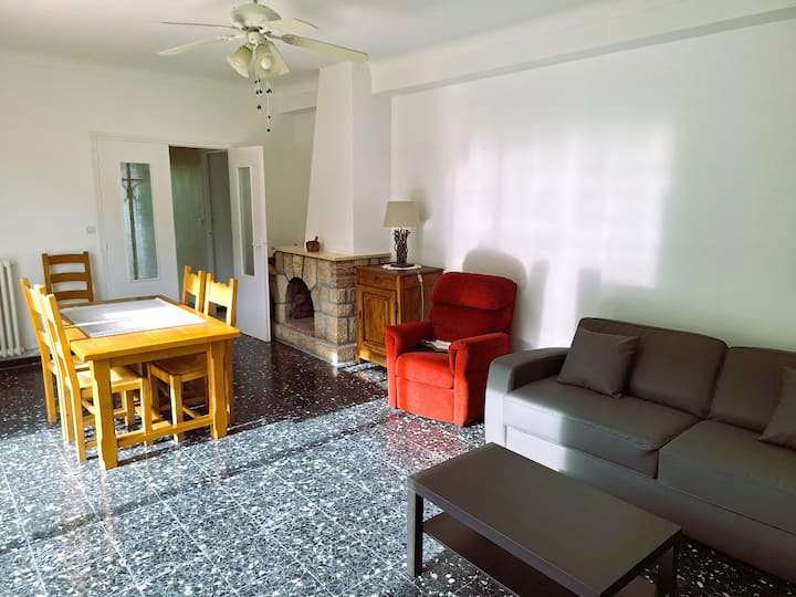Appartement Ensoleillé 90m²,  Vue Sur Les Oliviers - Beaulieu-sur-Mer