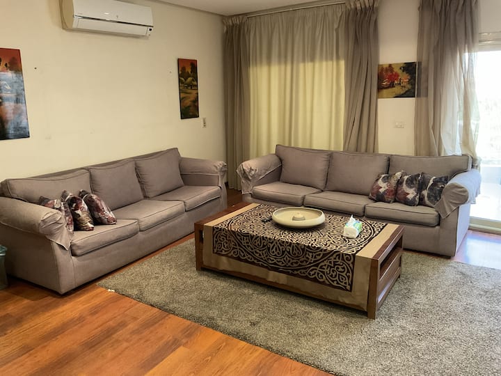 Quiet Modern Cocoon In The Best Cairo Suburb- 3br - Egipto