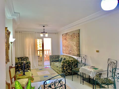 Direct - Seaview 3Bedroom Apartment close to all