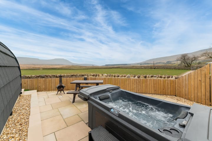 Woodpecker Pod - Notebook Stays - Horton in Ribblesdale