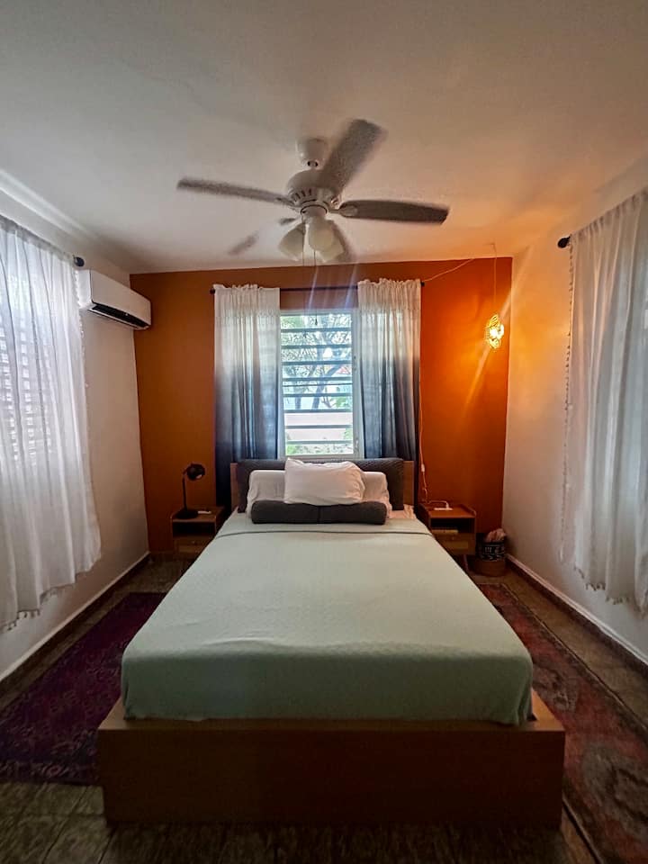 Santurce Bungalow Suite - Puerto Rico