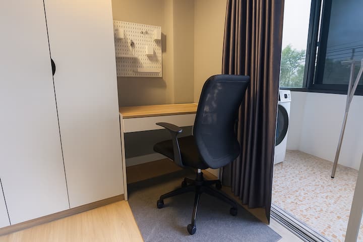 Workspace evidence from Lanna Condominium, Building B