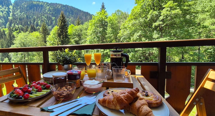 Nyon Nest, Morzine | Ski-in/out, Bike, Hike, Chill - 모흐진느