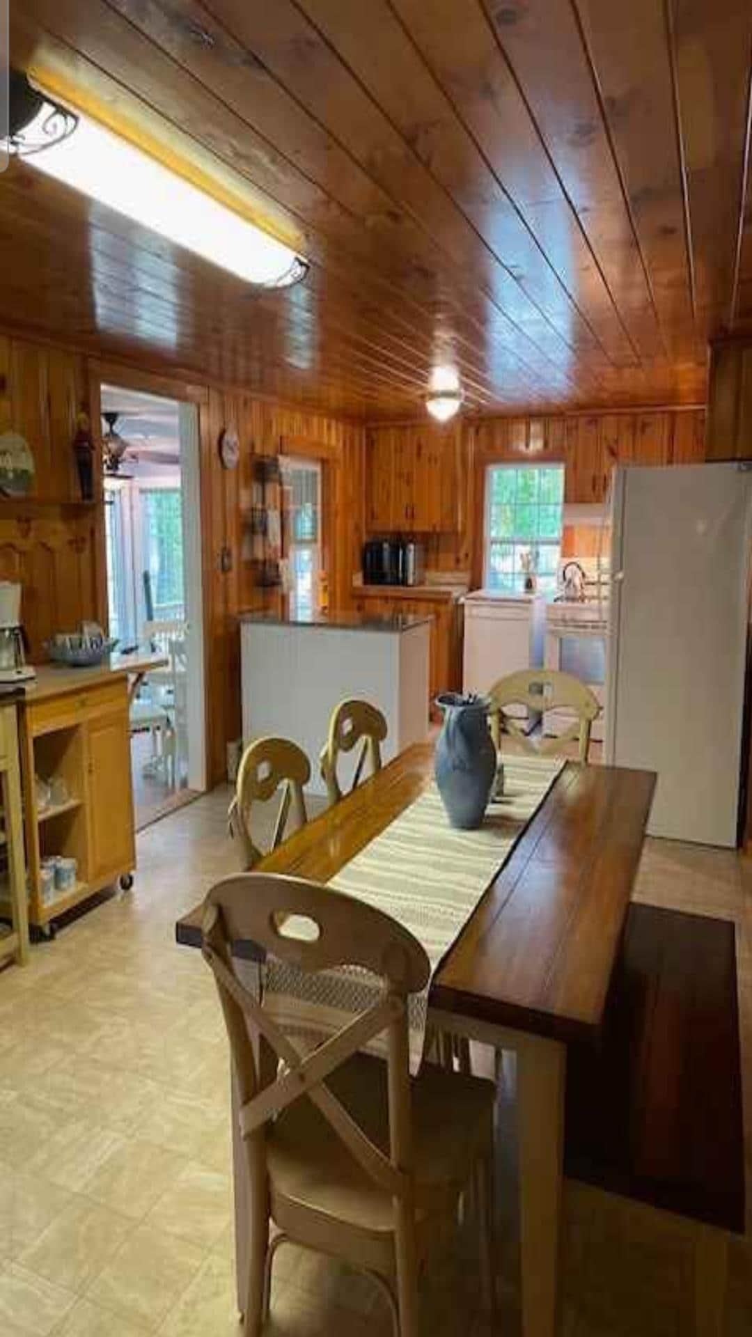 Coastal Hideaway — photo 10