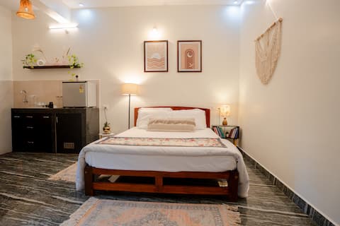 Boho 3-Bed Retreat with Ensuite Baths - Agonda Goa