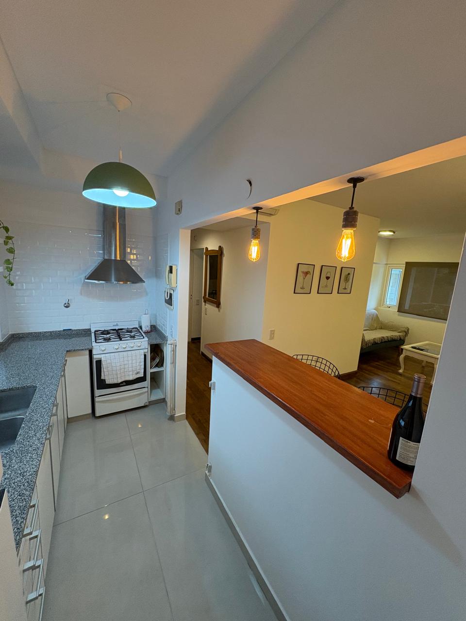 Departamento de 2 ambientes en Colegiales con balcón y cochera