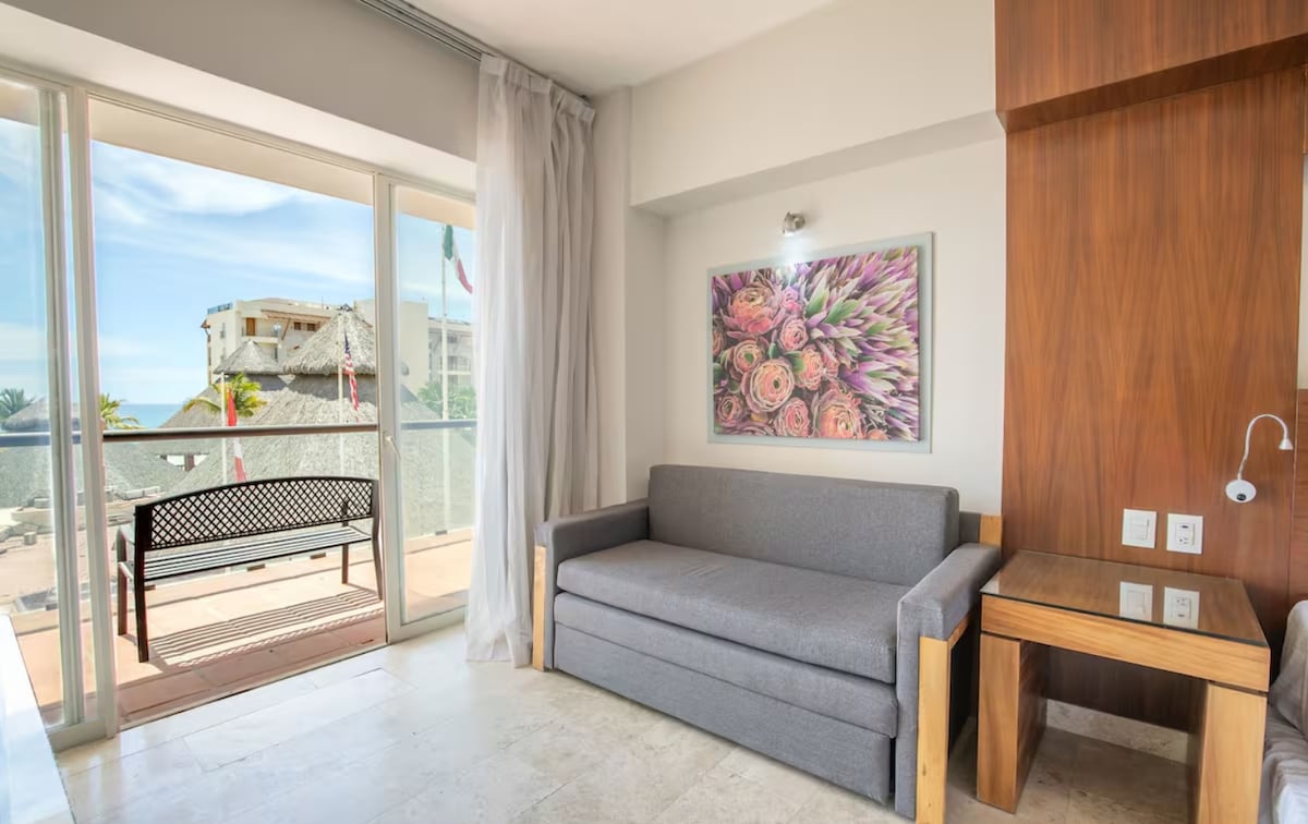 Surfers Sunrise and Sunset Paradise Studio Suite - Apartments for Rent in San José del Cabo, Baja California Sur, Mexico - Image 1