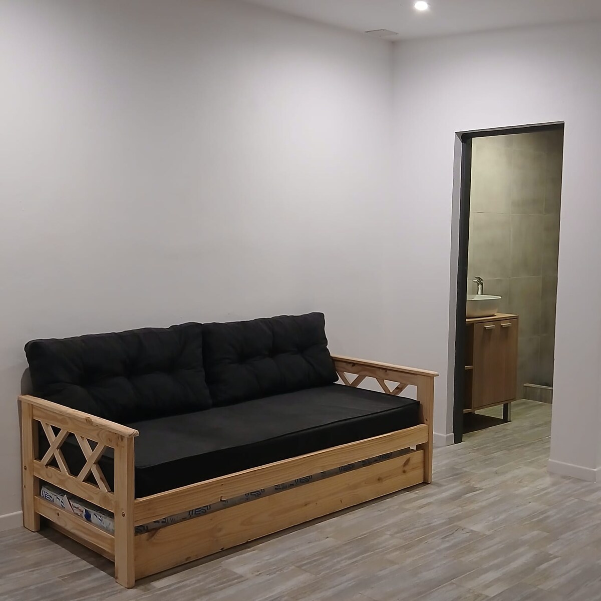 Top performing Airbnb: Modern studio apartment 3 blocks from the sea in Santa Clara Del Mar