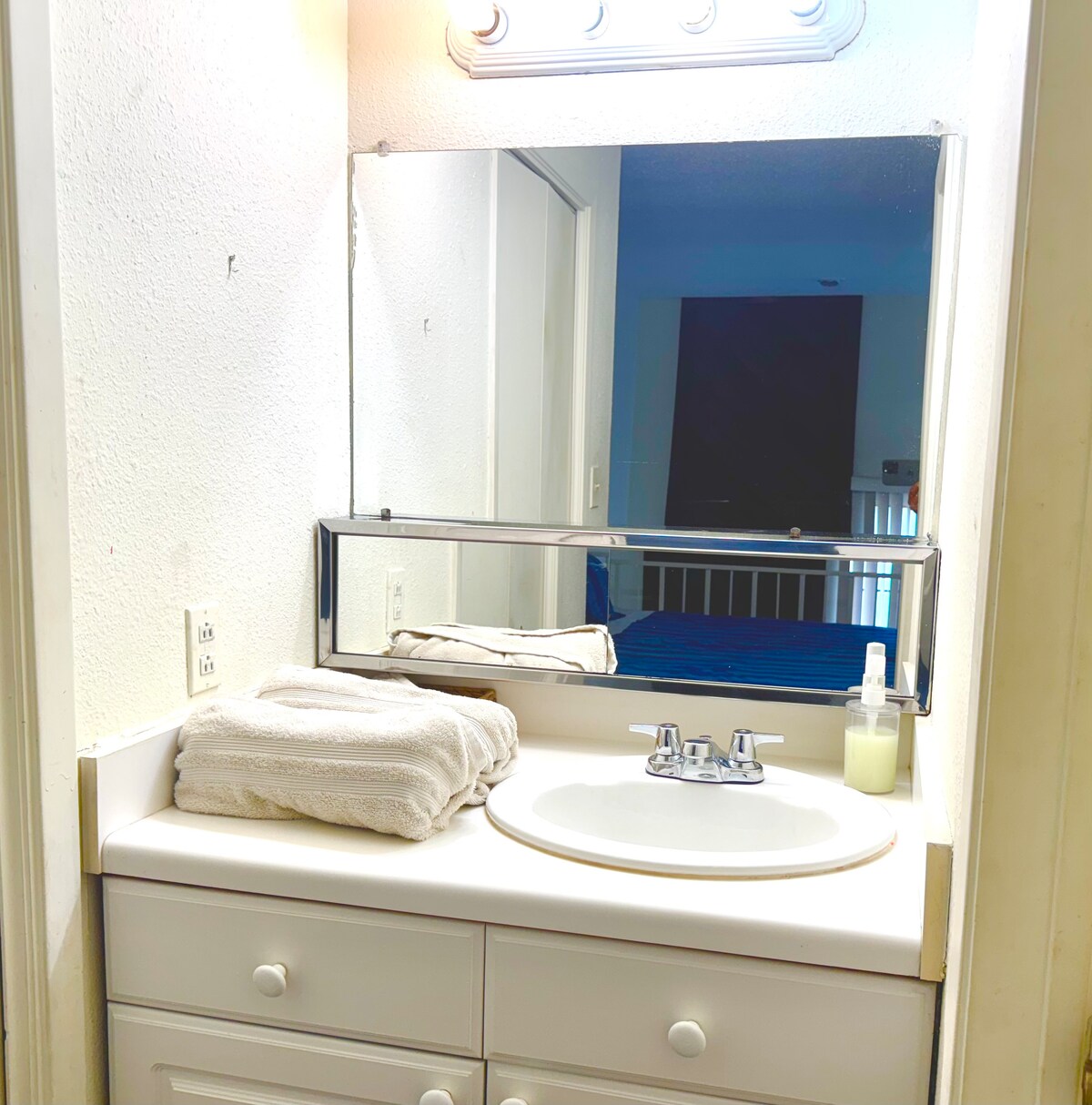 Beautiful apartment, excellent location 2Full beds