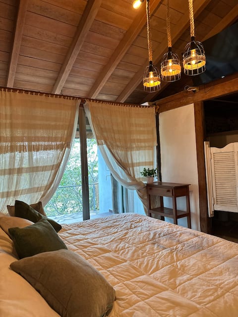 Cabin with pool and garden in Comala Mágico