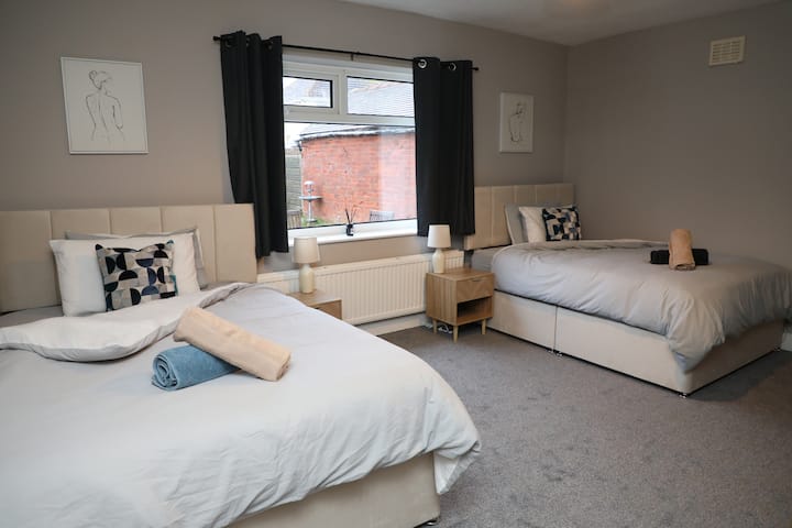 საძინებელი 1