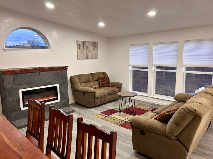 Four Corners Retreat - Houses for Rent in Aztec, New Mexico