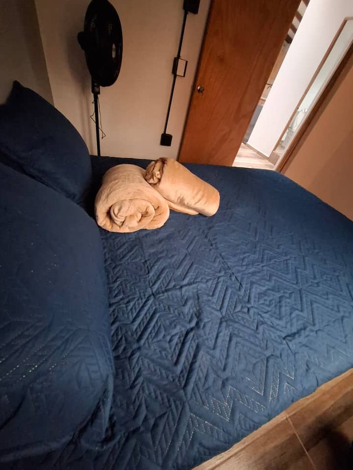 舒适的床和优质的床单。 在工作或探索一天后，您可以在安静的环境中深度休息