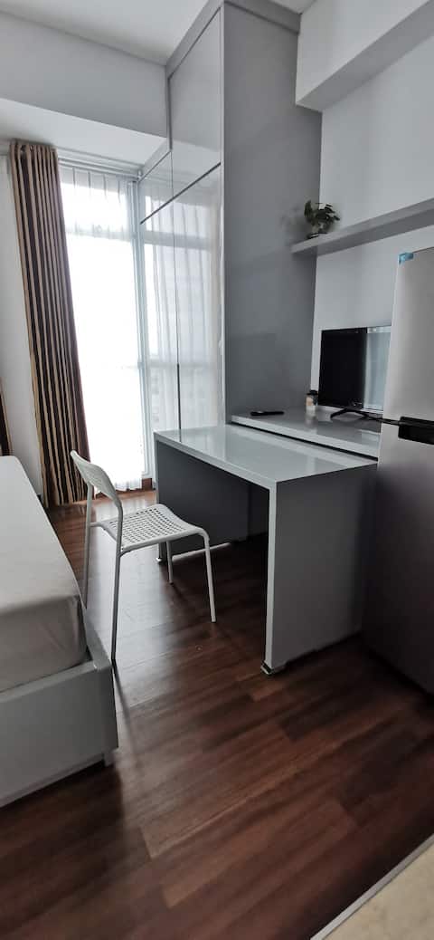 Clean & Luxury Apartment Near Airport