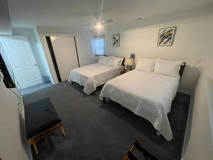 Táto spálňa sa nachádza na prízemí. 