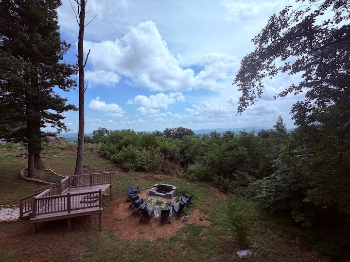 The Resting Place - Mountain Retreat - Cabins for Rent in