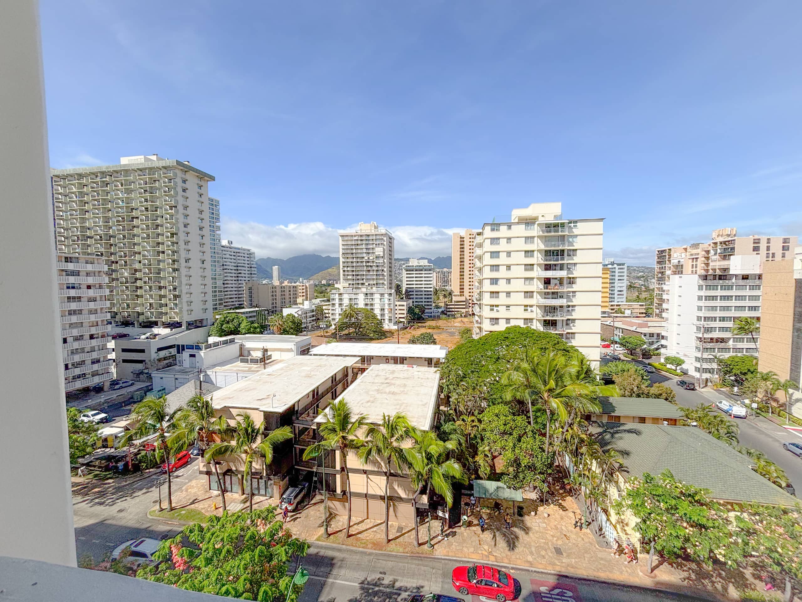 Walk to Beach Kuhio Village w Parking - Image 29