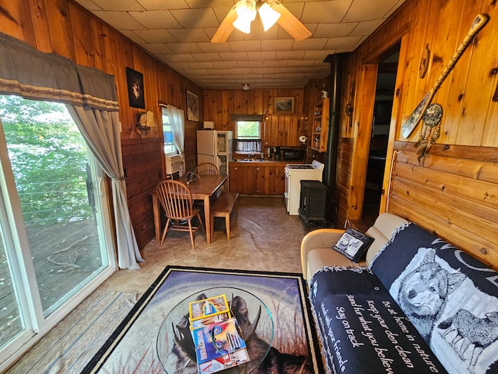 Wolve's Den @ Spring Lake Haven, Hayward, Wi - Hayward, WI
