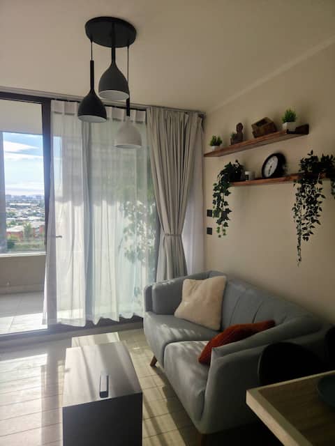 Top performing Airbnb: Your new favorite place - Private parking in Macul