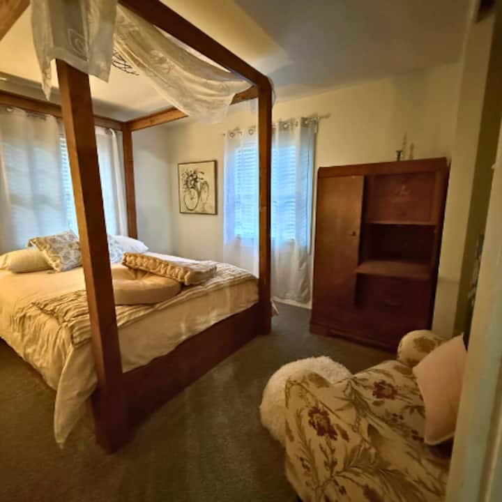 საძინებელი 1