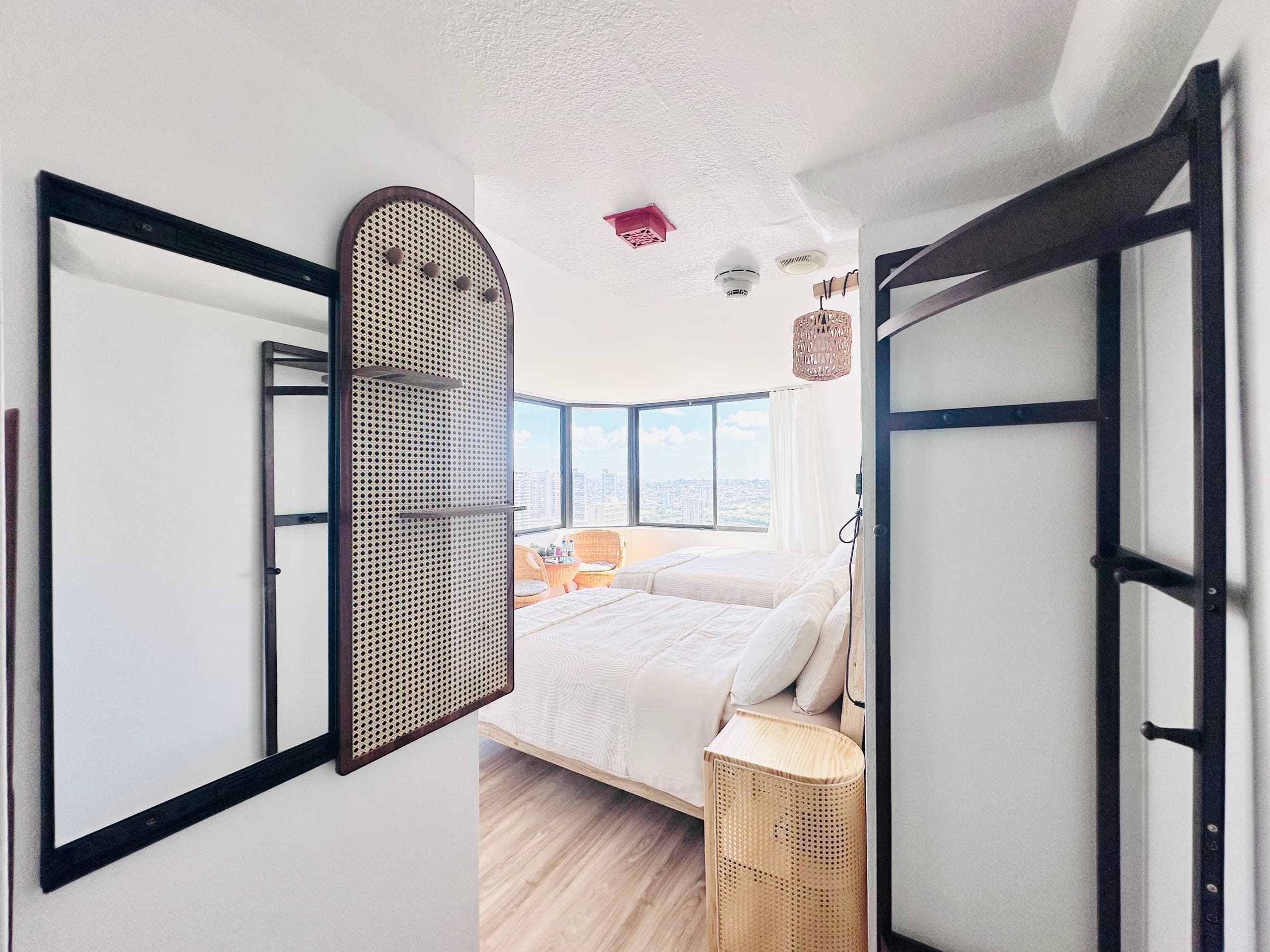 Entire newly renovated ocean view unit 38FL 2B2B - Image 37