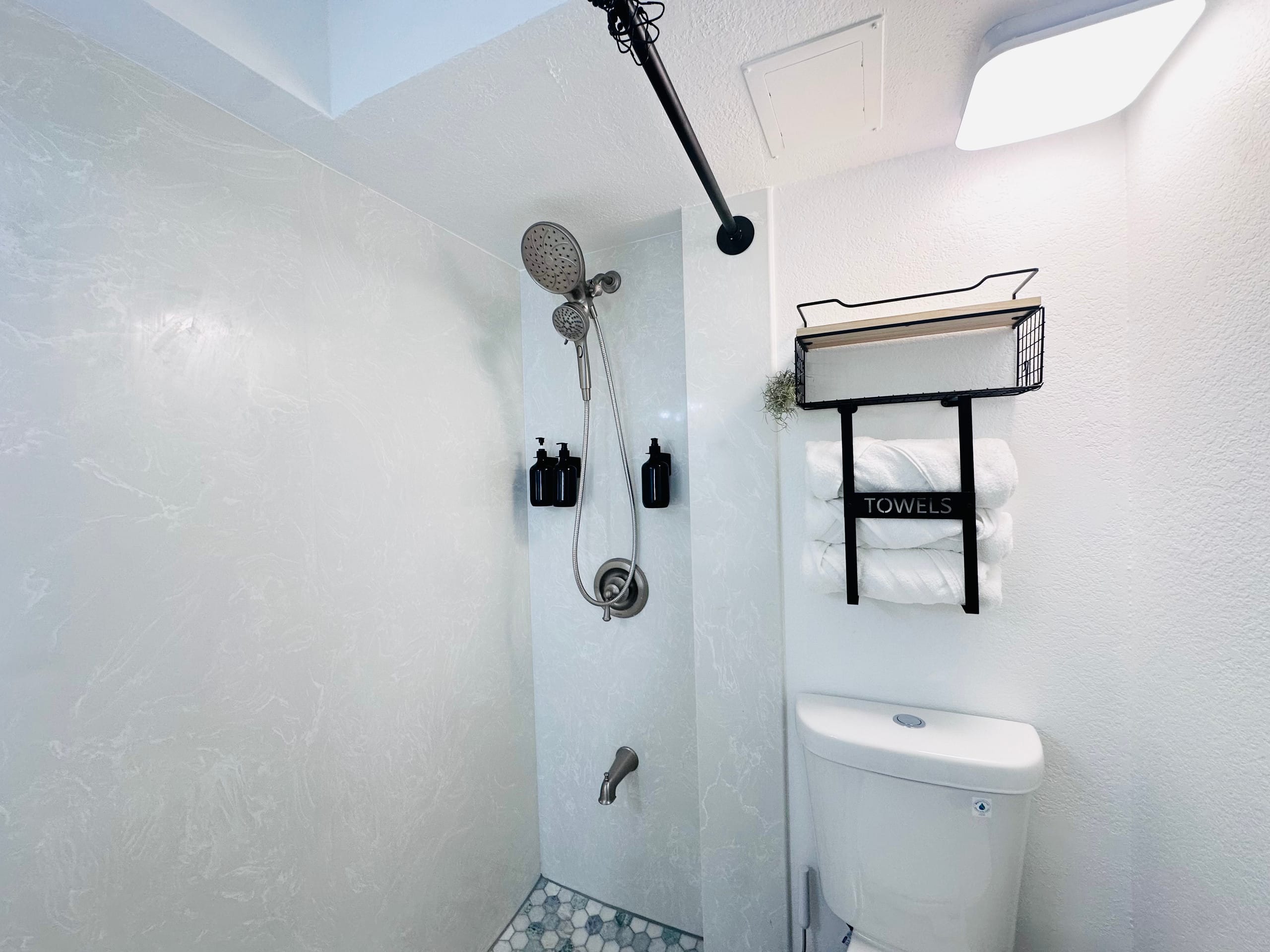 Entire newly renovated ocean view unit 38FL 2B2B - Image 45