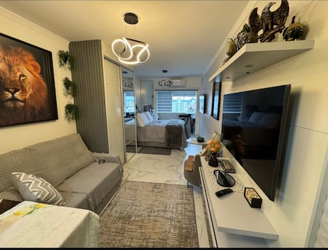 Top Airbnb: Cozy Modern Studio Downtown São Leopoldo in São Leopoldo