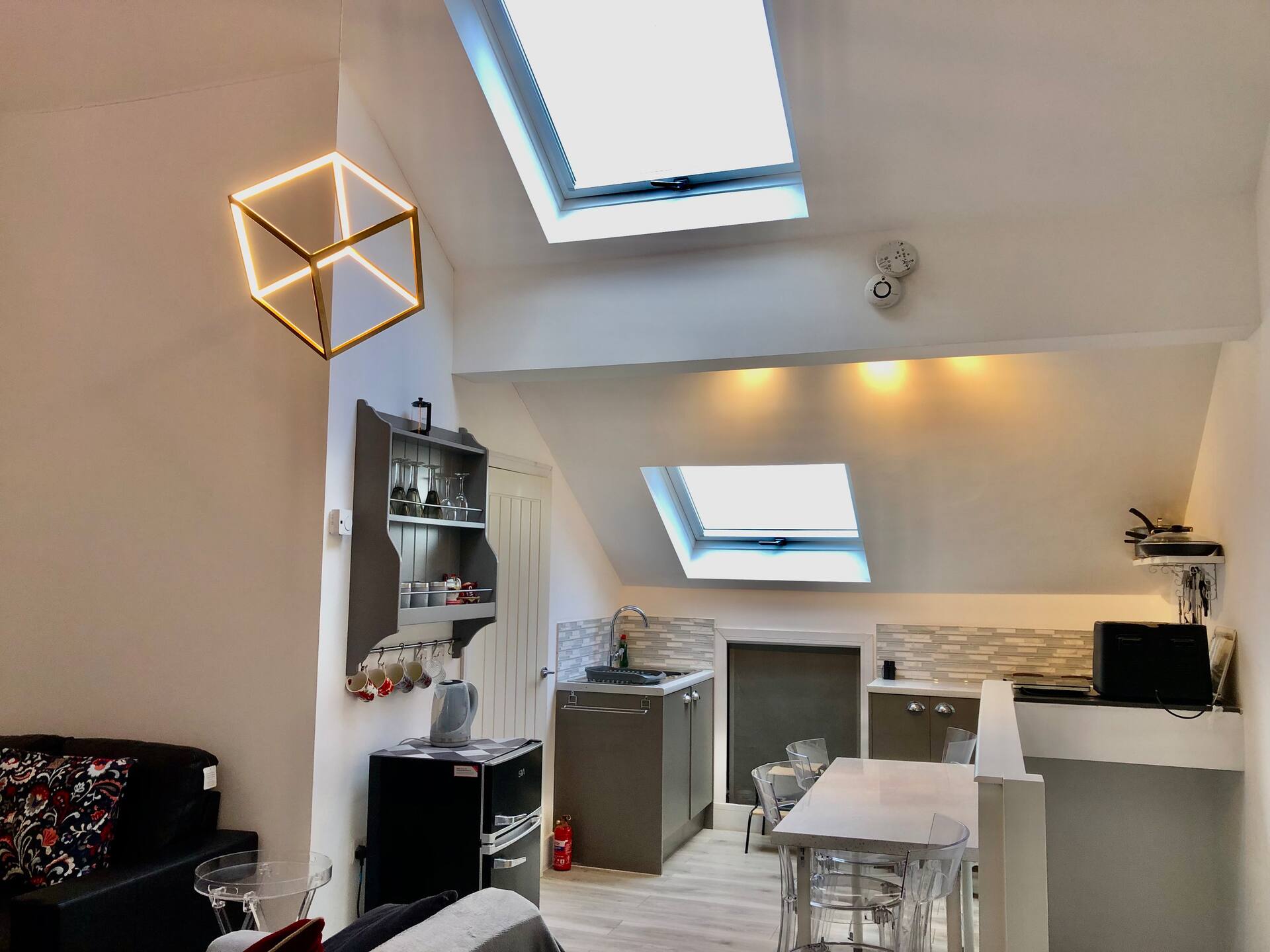 Skylight luxury loft Apartment