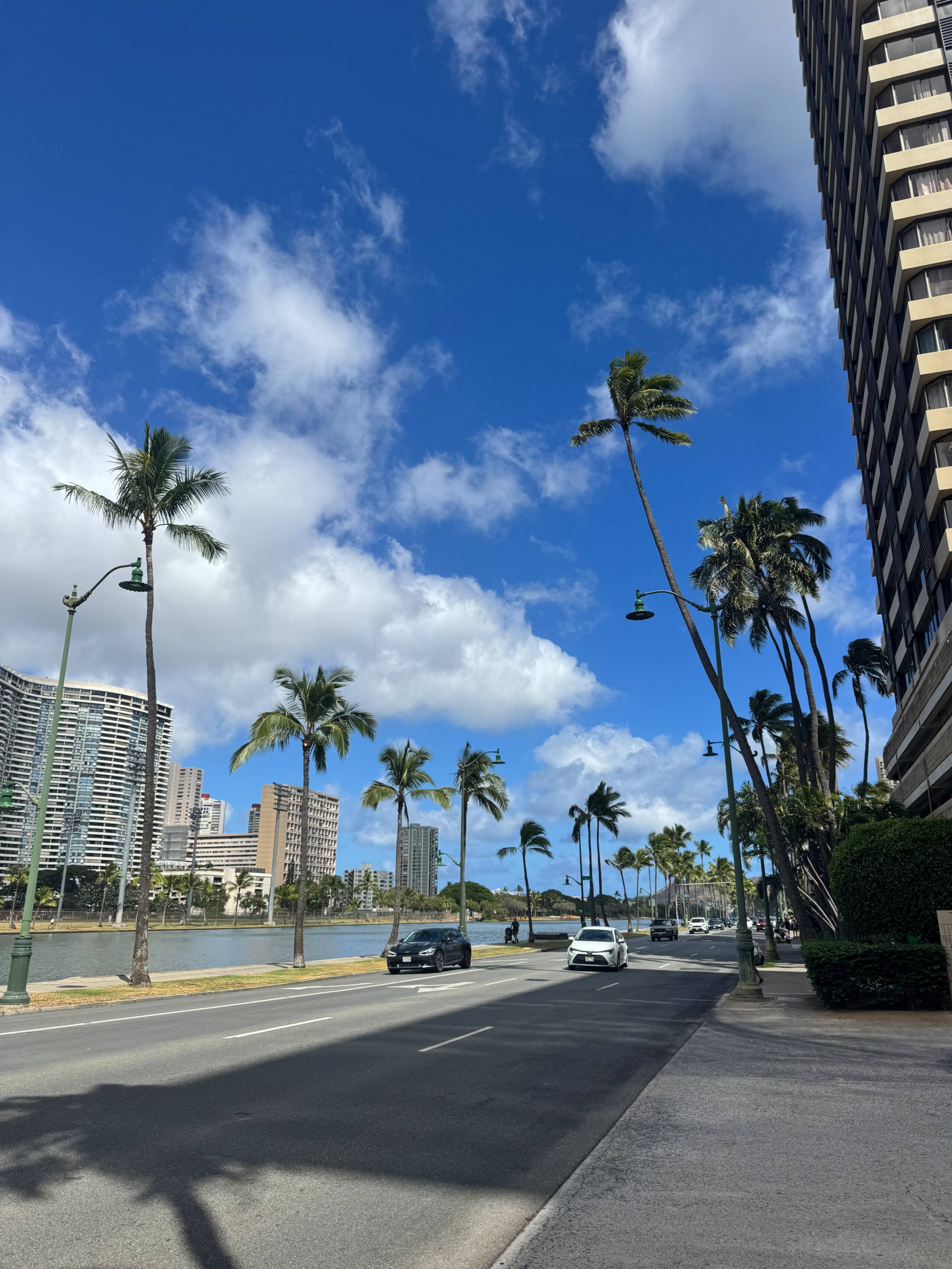 Condo in Honolulu · ★5.0 · 1 bedroom · 2 beds · 1 private bath - Image 49