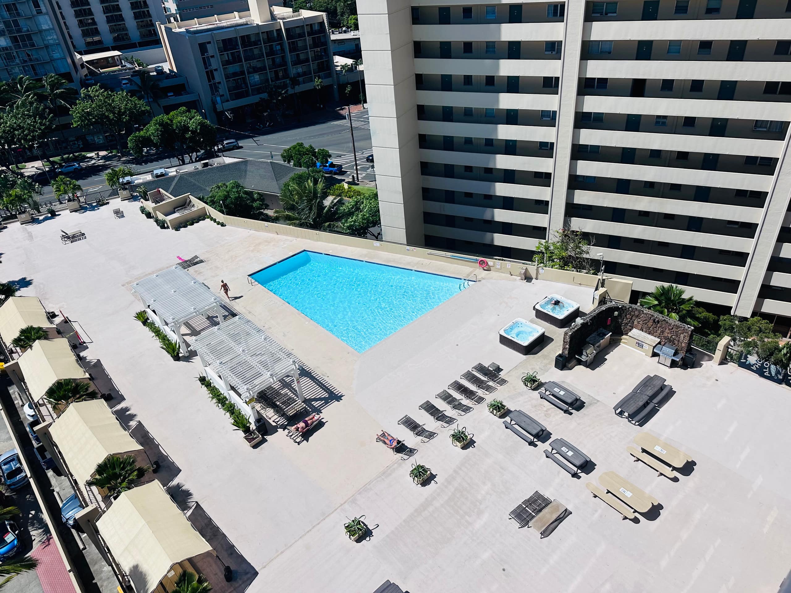 Condo in Honolulu · ★5.0 · 1 bedroom · 2 beds · 1 private bath - Image 29