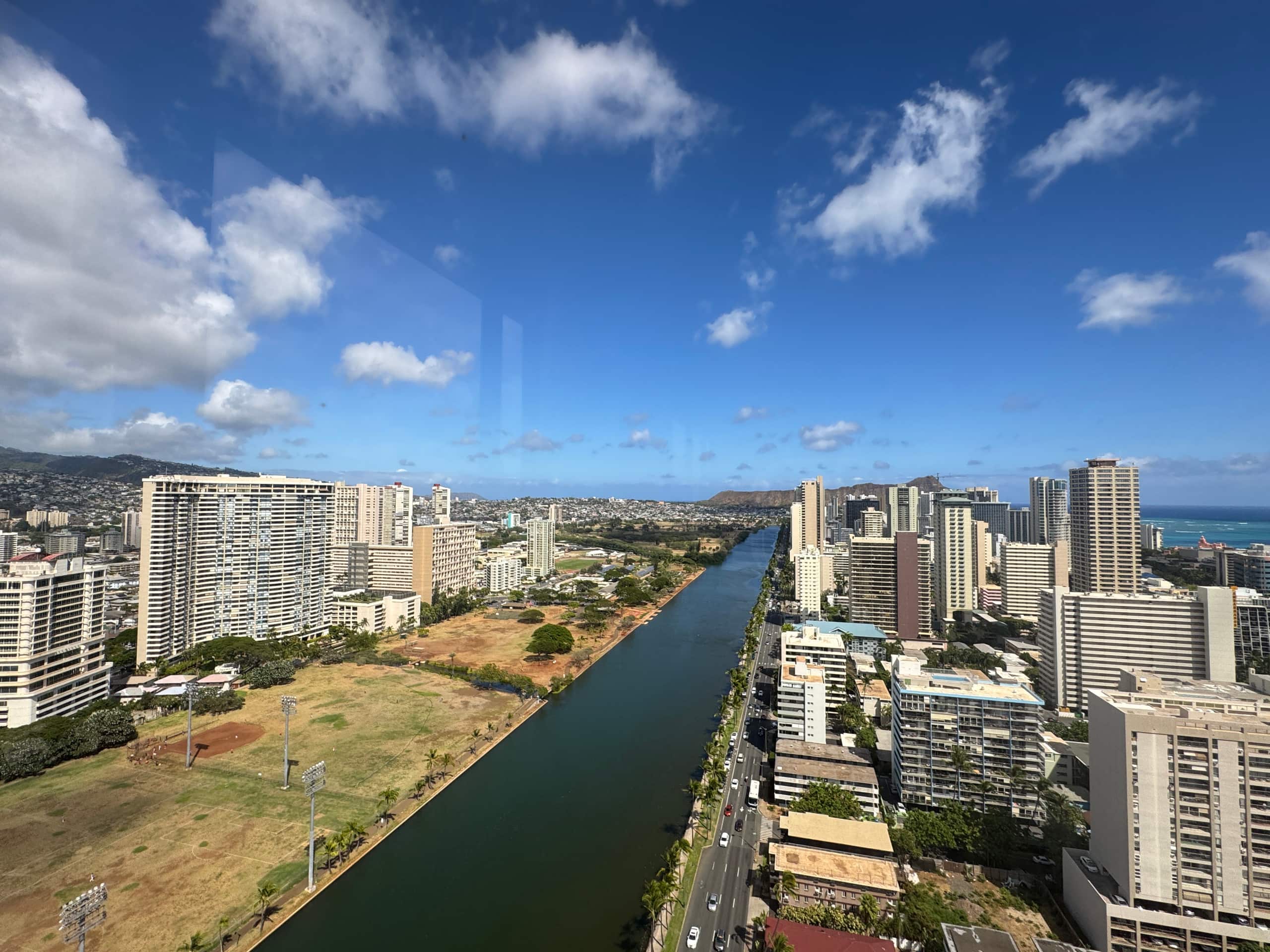 Condo in Honolulu · ★5.0 · 1 bedroom · 2 beds · 1 private bath - Image 46