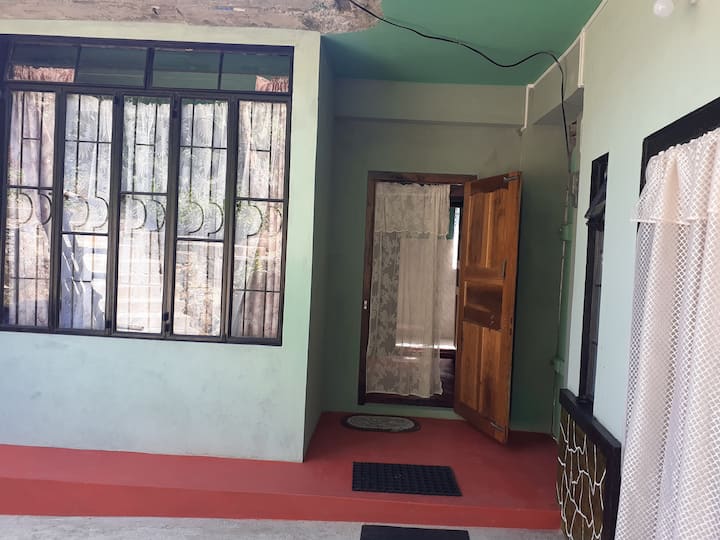 Welcome To Lily Homestay In Mawlynnong Village. - マウリノン