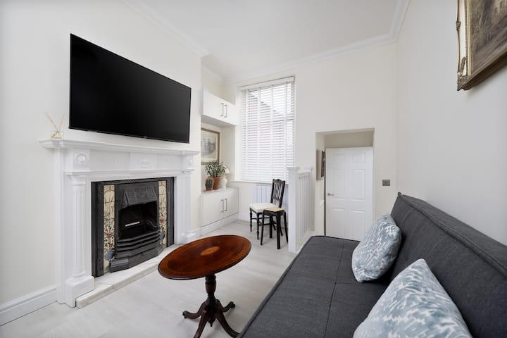 Central Apartment | Lincoln Cathedral | Parking - Lincoln