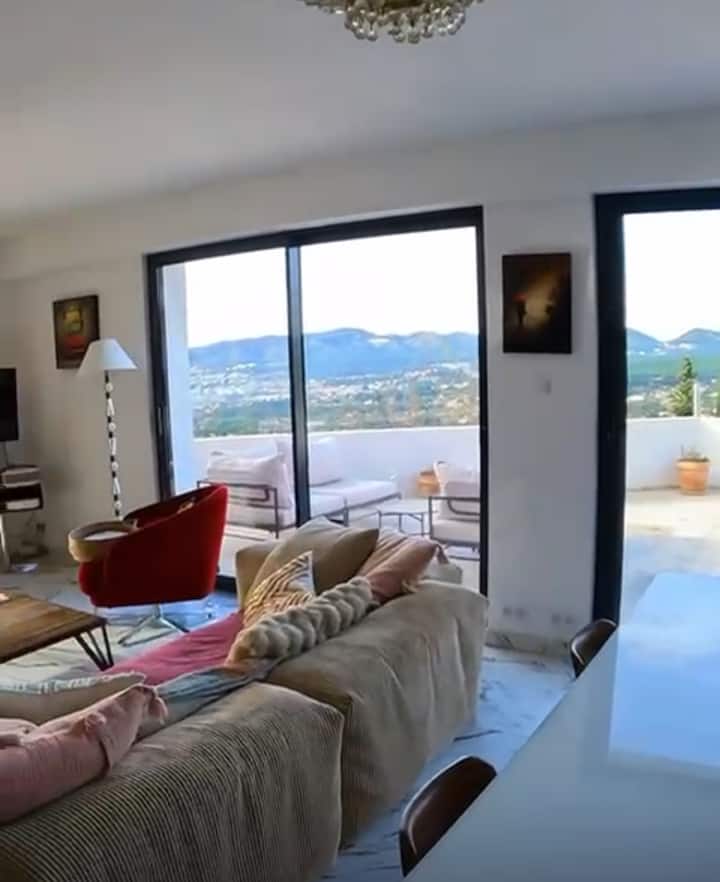 La Villa Vue Mer, Piscine Et Nature - La Ciotat