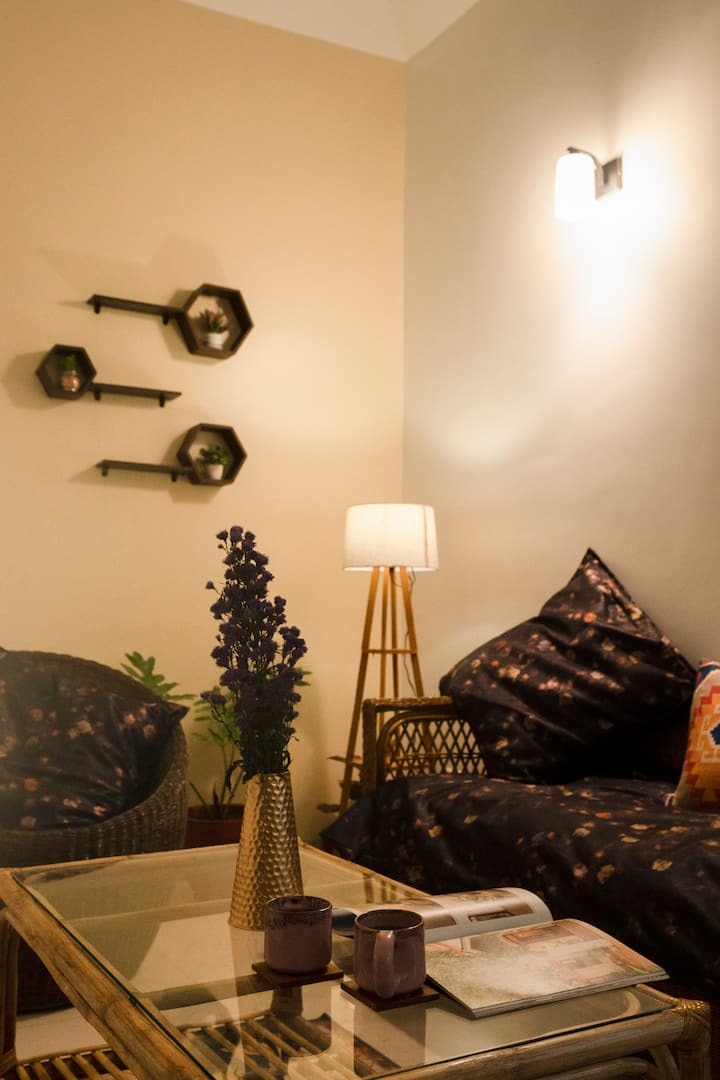 Living room image 3