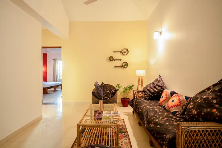 Living room image 1