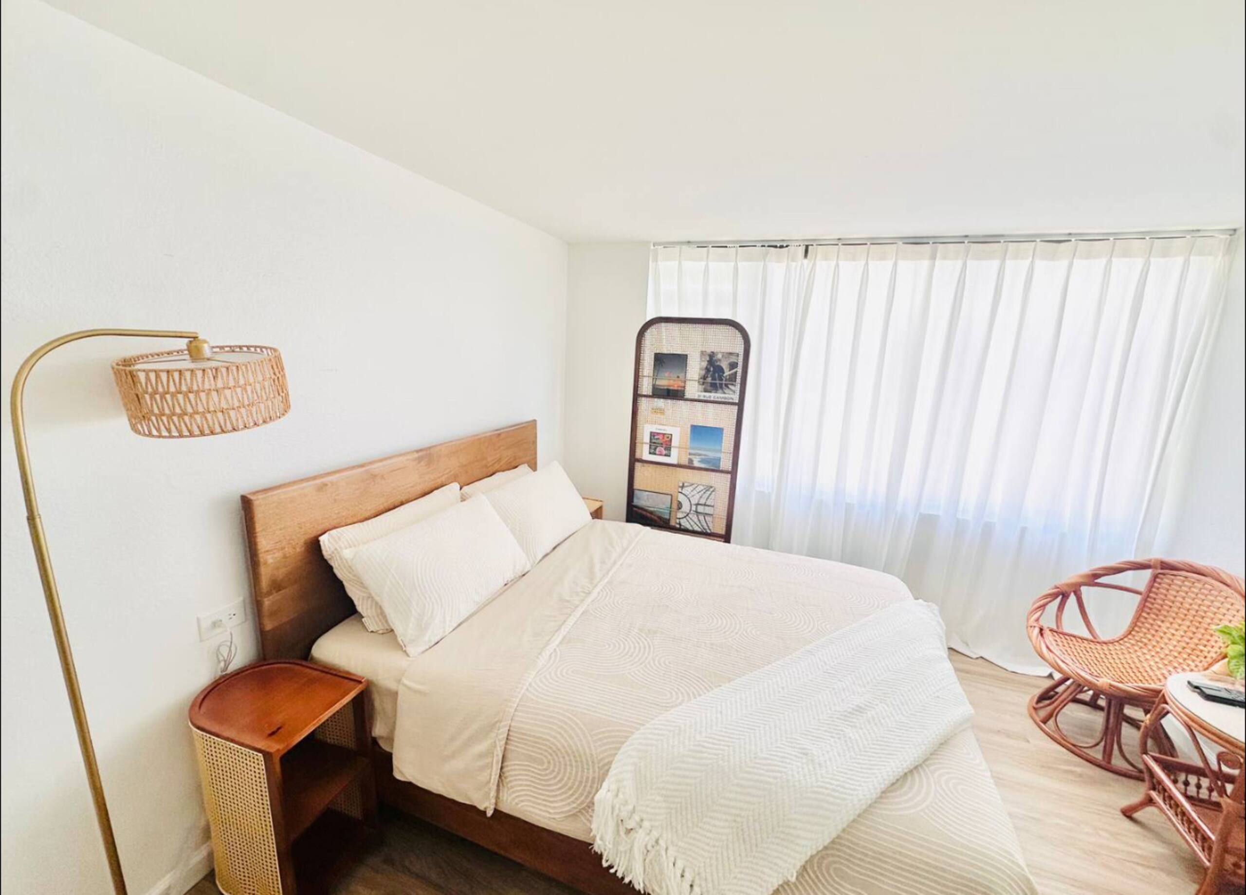 Condo in Honolulu · ★4.95 · 1 bedroom · 1 bed · 1 private bath - Image 11
