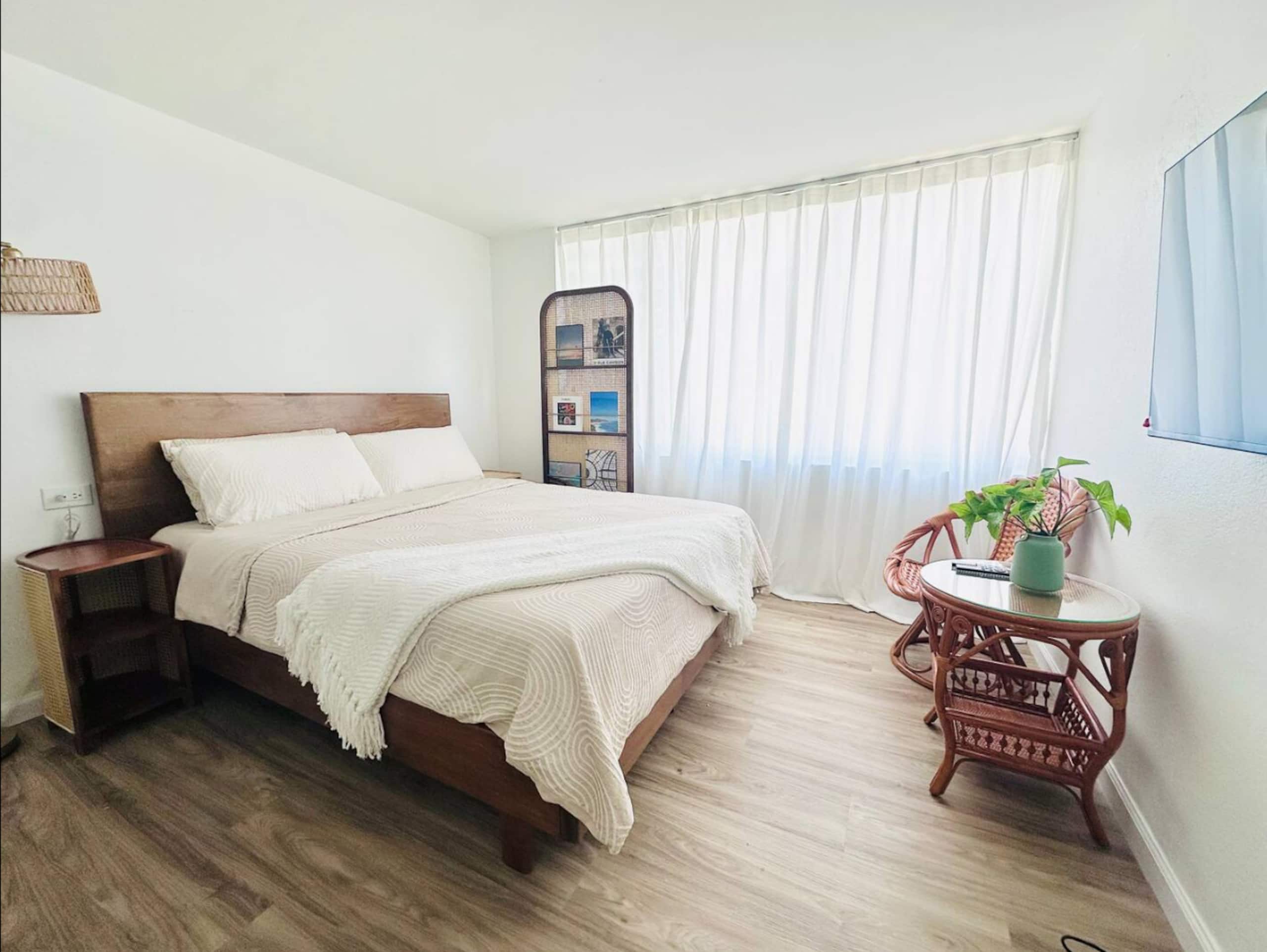 Condo in Honolulu · ★4.95 · 1 bedroom · 1 bed · 1 private bath - Image 7