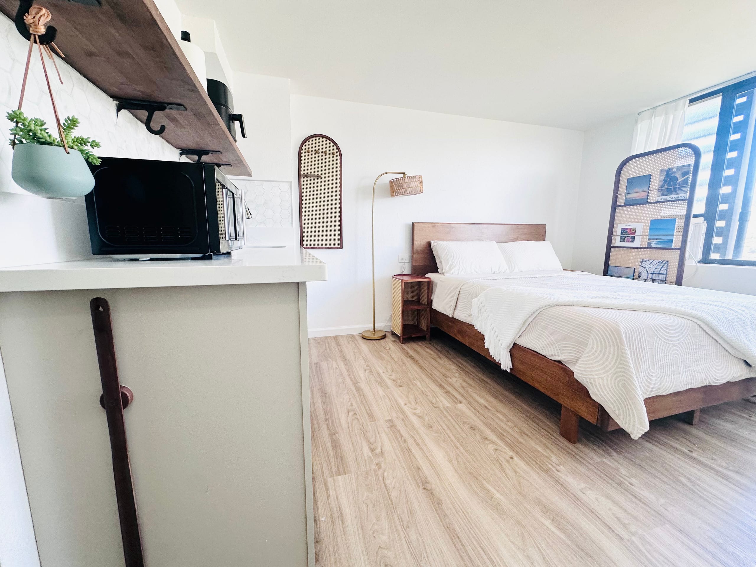 Condo in Honolulu · ★4.95 · 1 bedroom · 1 bed · 1 private bath - Image 15