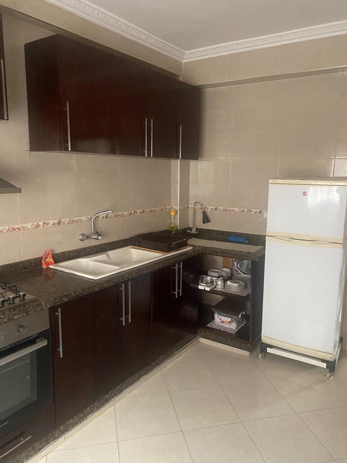 Rental unit in Casablanca  483  3 bedrooms  6 beds  1 shared bath - image 4