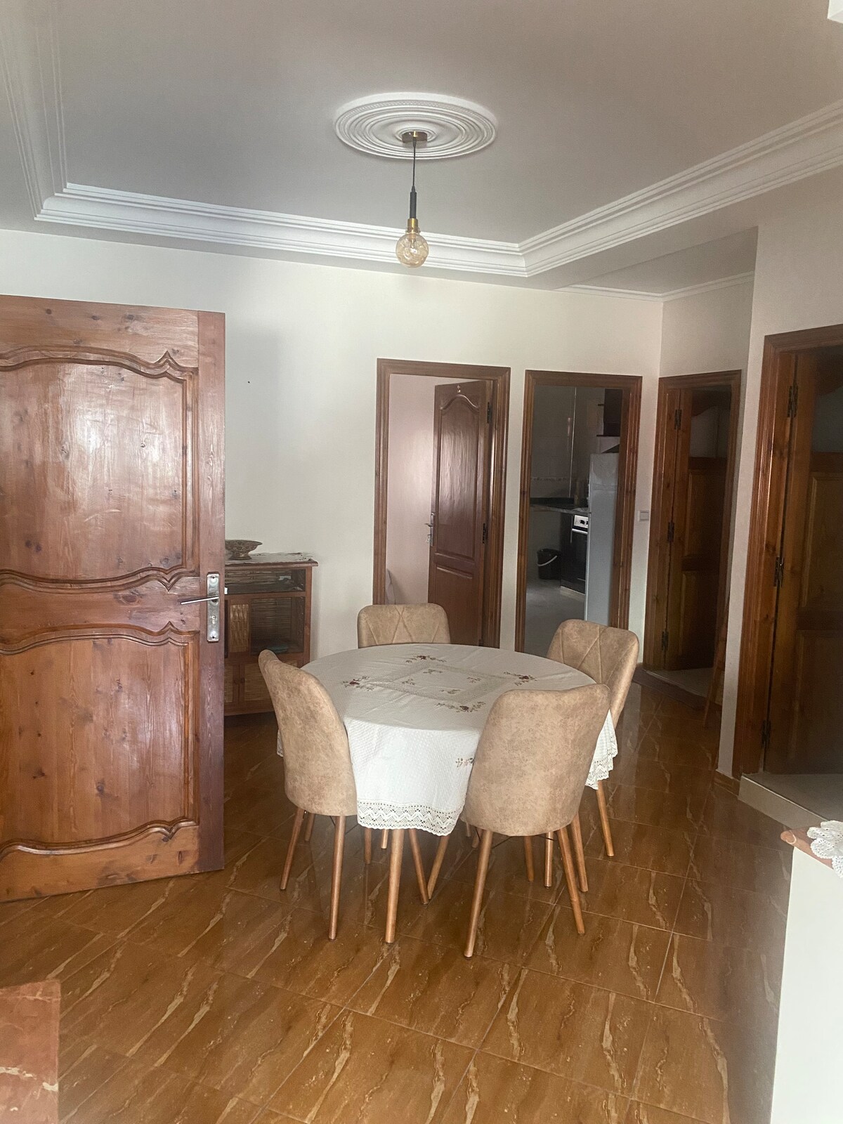 Rental unit in Casablanca  483  3 bedrooms  6 beds  1 shared bath - image 3