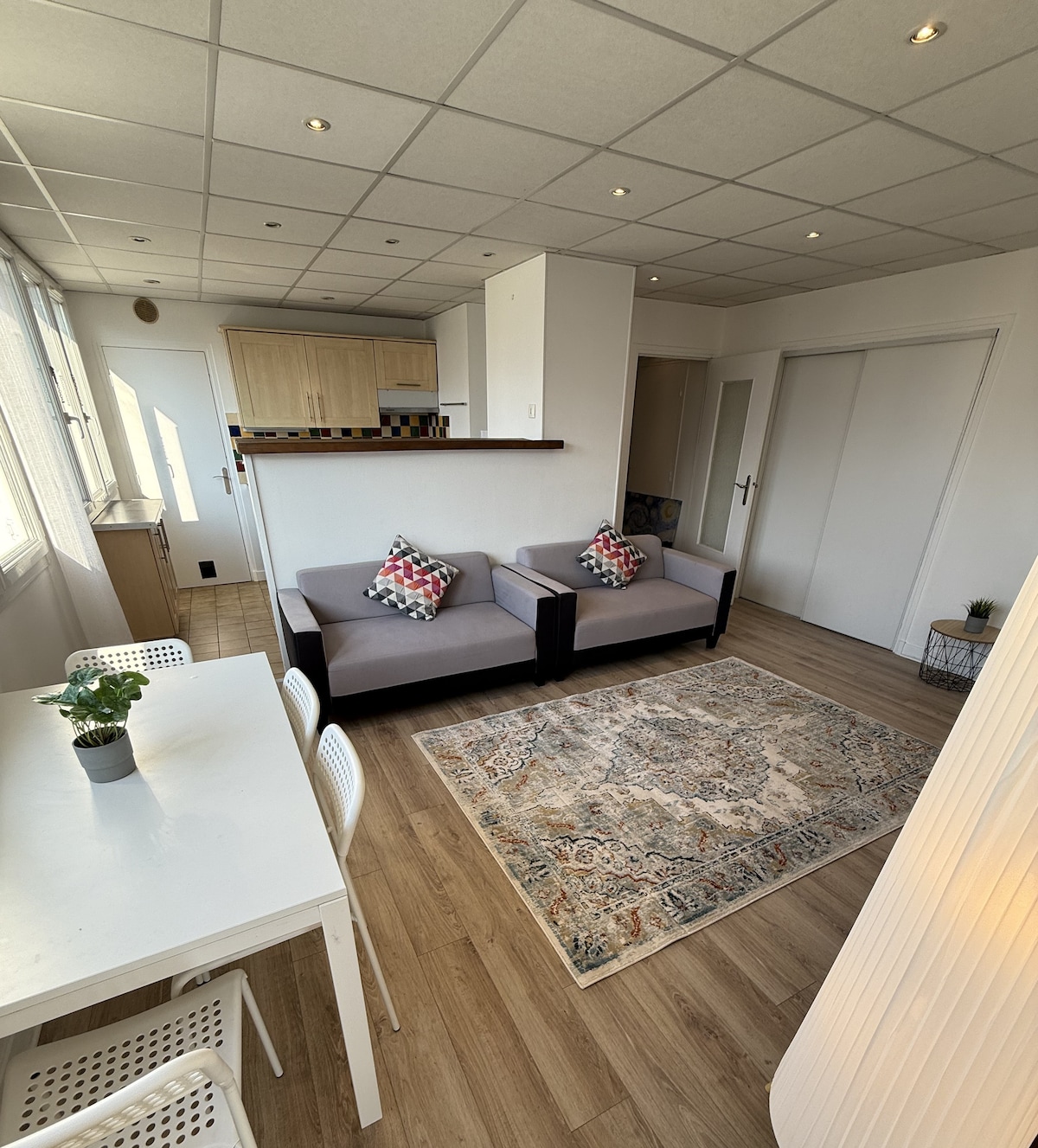 The Beautiful Stay - Space & Comfort - Apartments for Rent in Grenoble ...